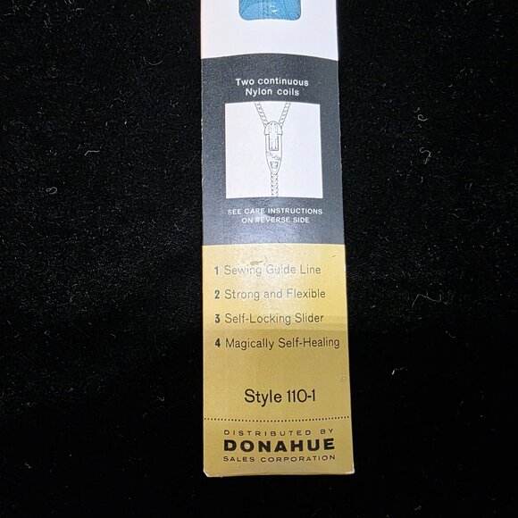 Neckline Talon Nylon Coil Zipper Peacock 22 Inches Style 110-1 By Donahue - Picture 3 of 4